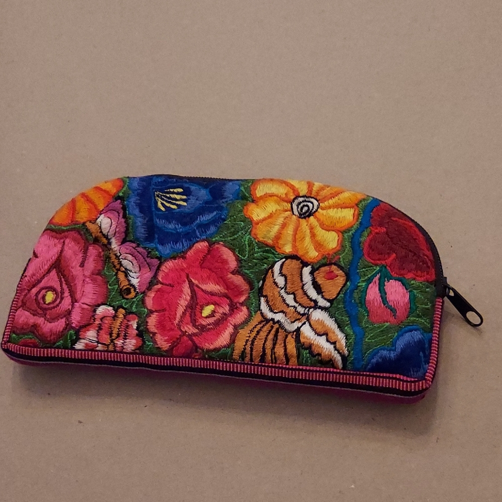 Colorful Embroidered Floral Zip Cosmetic Pouch - Multicolor
